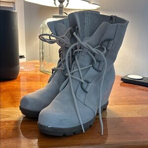 Sorel Joan of Arctic Wedge II light grey, like new